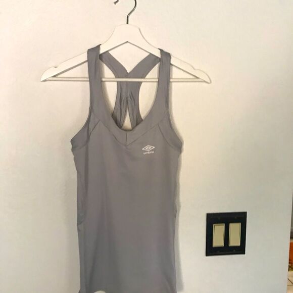 Umbro Gray Scoop Neck T - Picture 1 of 3